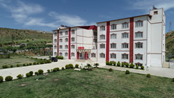 Özel Yuvamız Bakım Merkezi bina yan görünüş